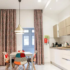 https://qliving.qawrahotelsmalta.org