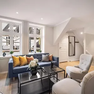  Apartment Meltzers