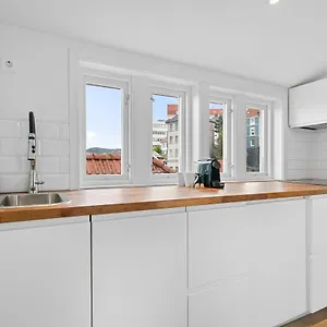  Apartment Modern Penthouse With A View - Behind Bryggen